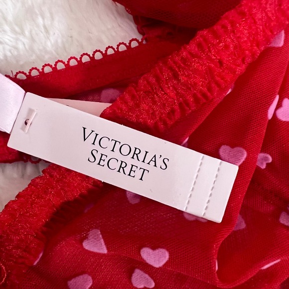 Victorias Secret Women's Tease Hearts Unlined Demi Bra Red Pink 32DDD NWT - Picture 10 of 12
